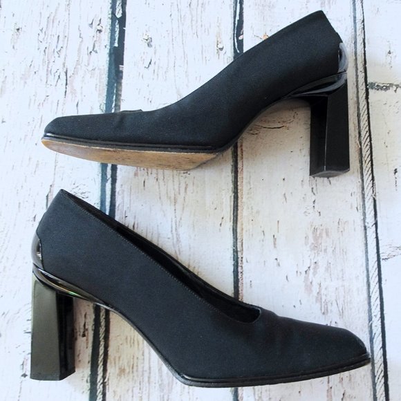 Stuart Weitzman Navy Blue/Black Heels 8 EUC - Picture 1 of 7